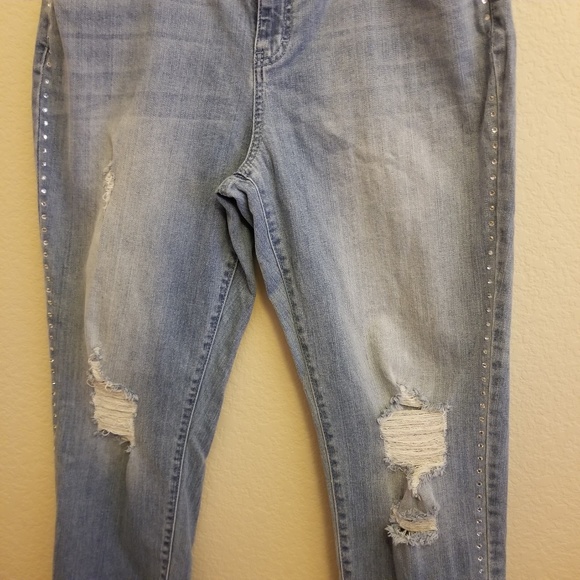 Jennifer Lopez Denim - Jennifer Lopez Boyfriend Jeans with Sparkle